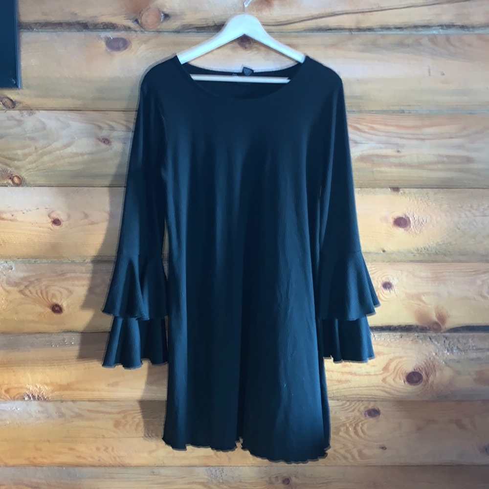 Little Black Dress - Wrangler Retro.